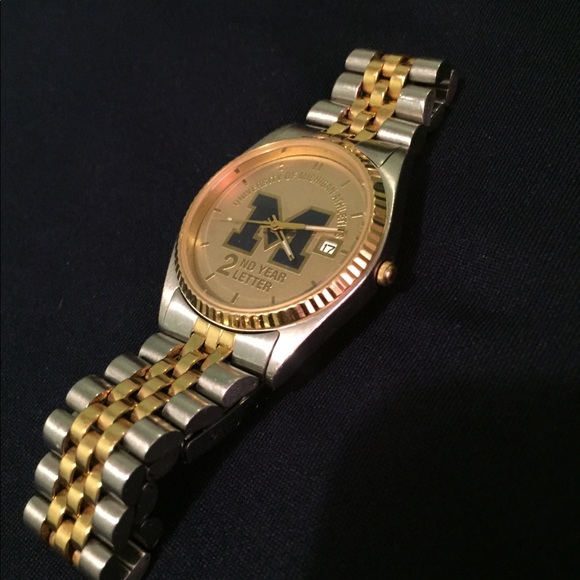 University of Michigan athletics letterman’s Watch - Picture 2 of 8